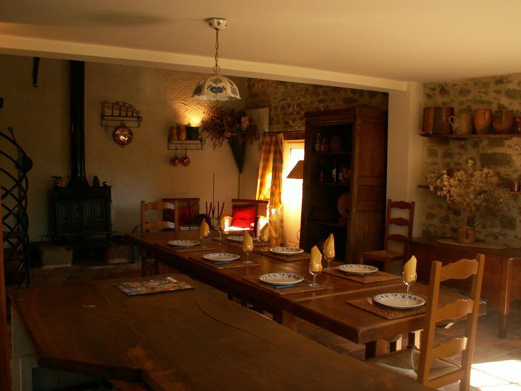 Bed and Breakfast La Traineliere Les Épesses Zewnętrze zdjęcie